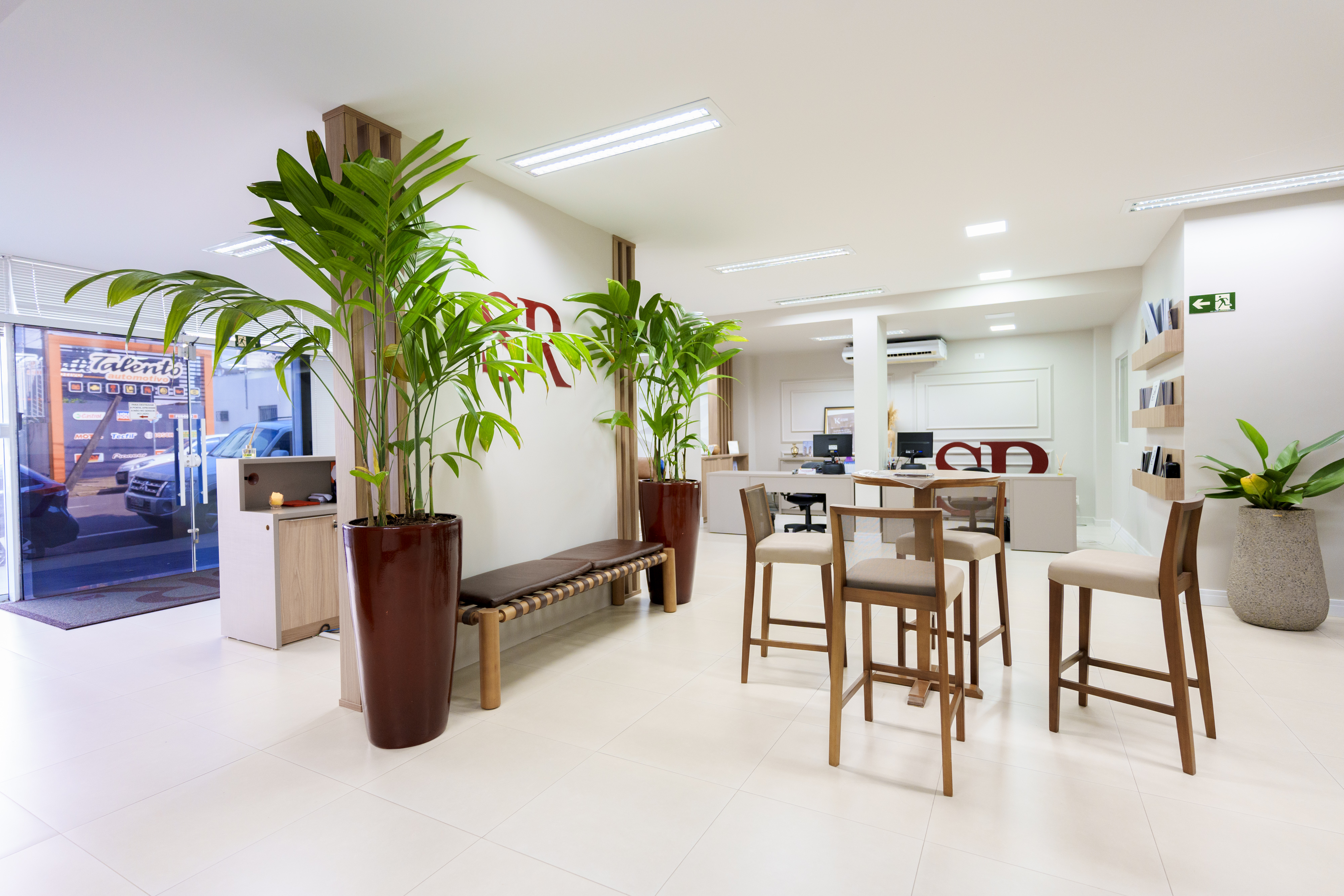 Imagem Sala Comercial à Venda, 626 m² em Centro - Cascavel