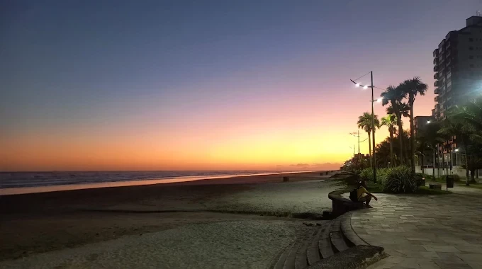 Imagem Apartamento com 2 Quartos à Venda, 65 m² em Solemar - Praia Grande