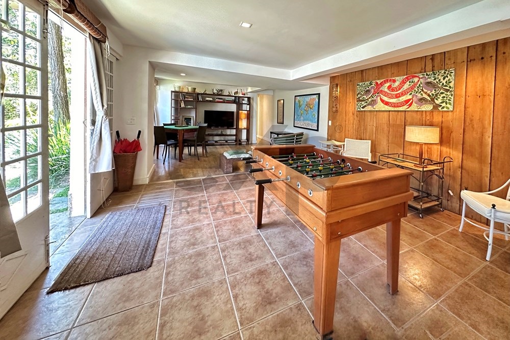 Imagem Casa com 4 Quartos à Venda, 256 m² em Itaipava - Petrópolis