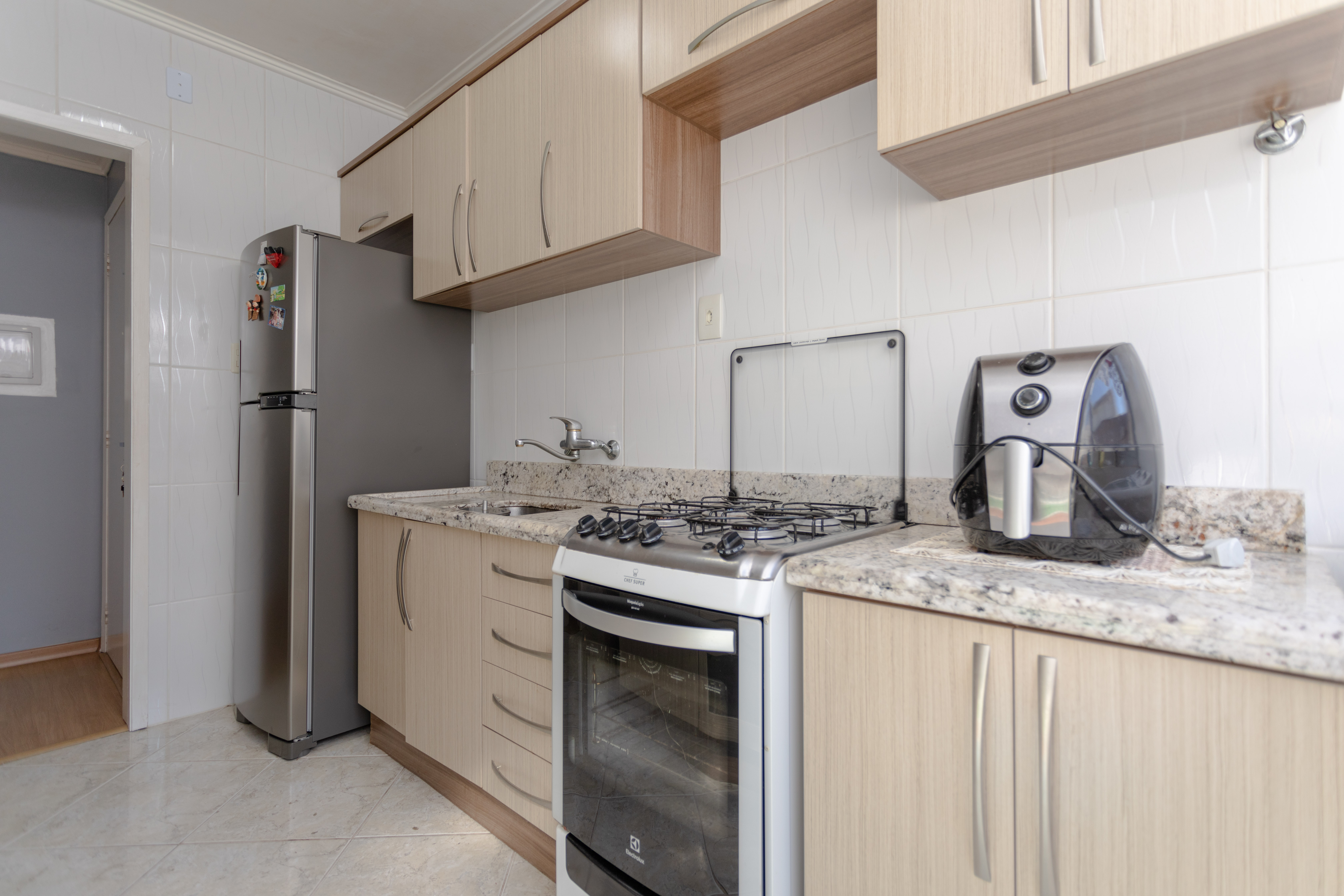 Imagem Cobertura com 2 Quartos à Venda, 80 m² em Vila Ipiranga - Porto Alegre