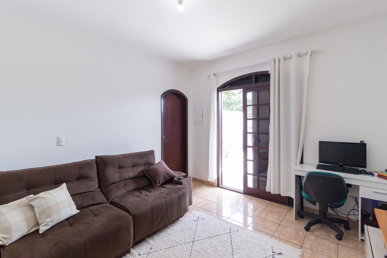 Foto do imóvel: Casa com 3 Quartos à Venda, 180 m² em Remédios - Osasco