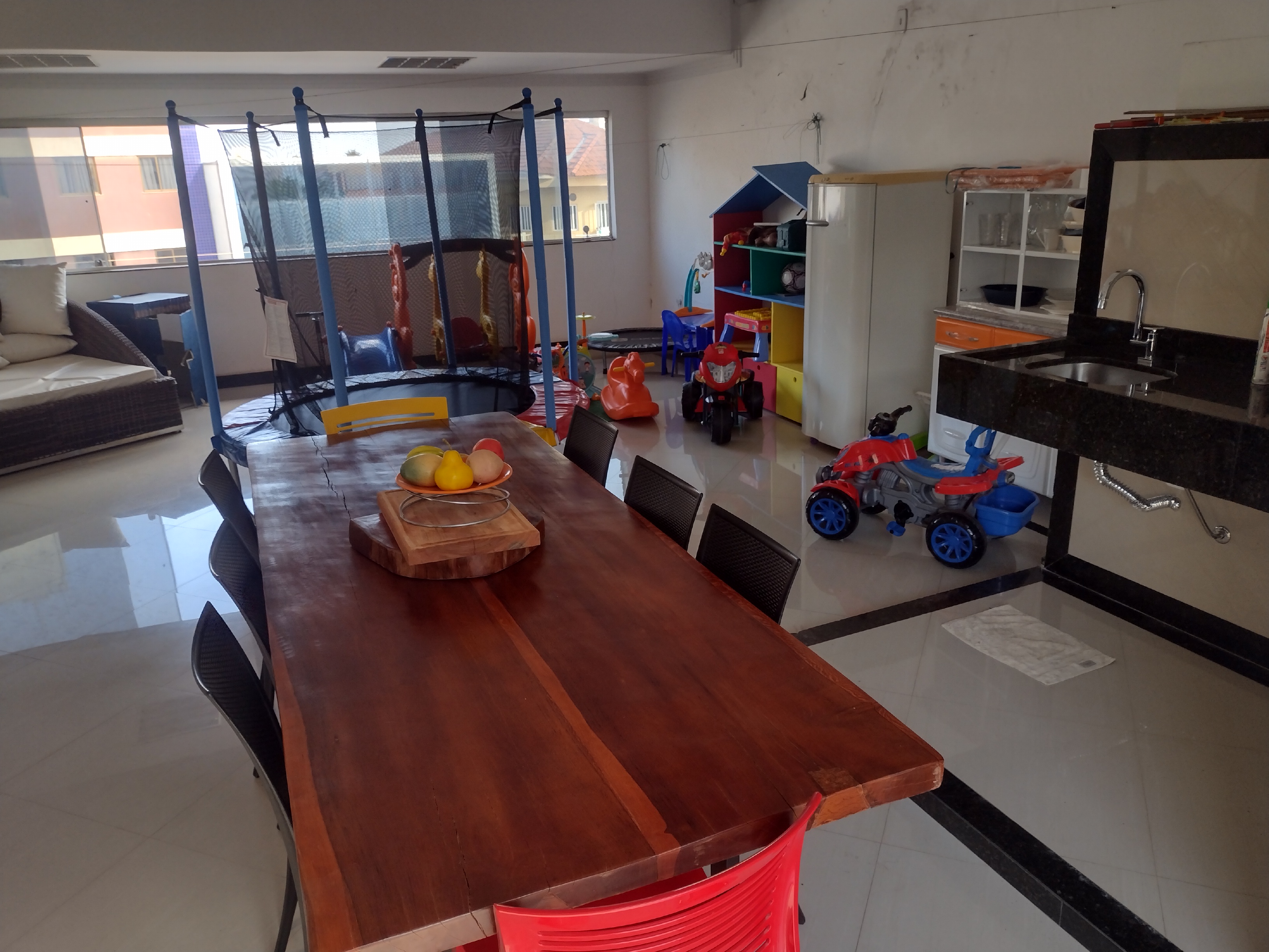 Imagem Casa com 4 Quartos à Venda, 300 m²em Areal (Águas Claras) - Brasília