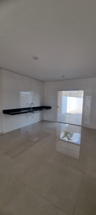 Sobrado com 3 Quartos à Venda, 124 m² em Laranjeiras - Caieiras