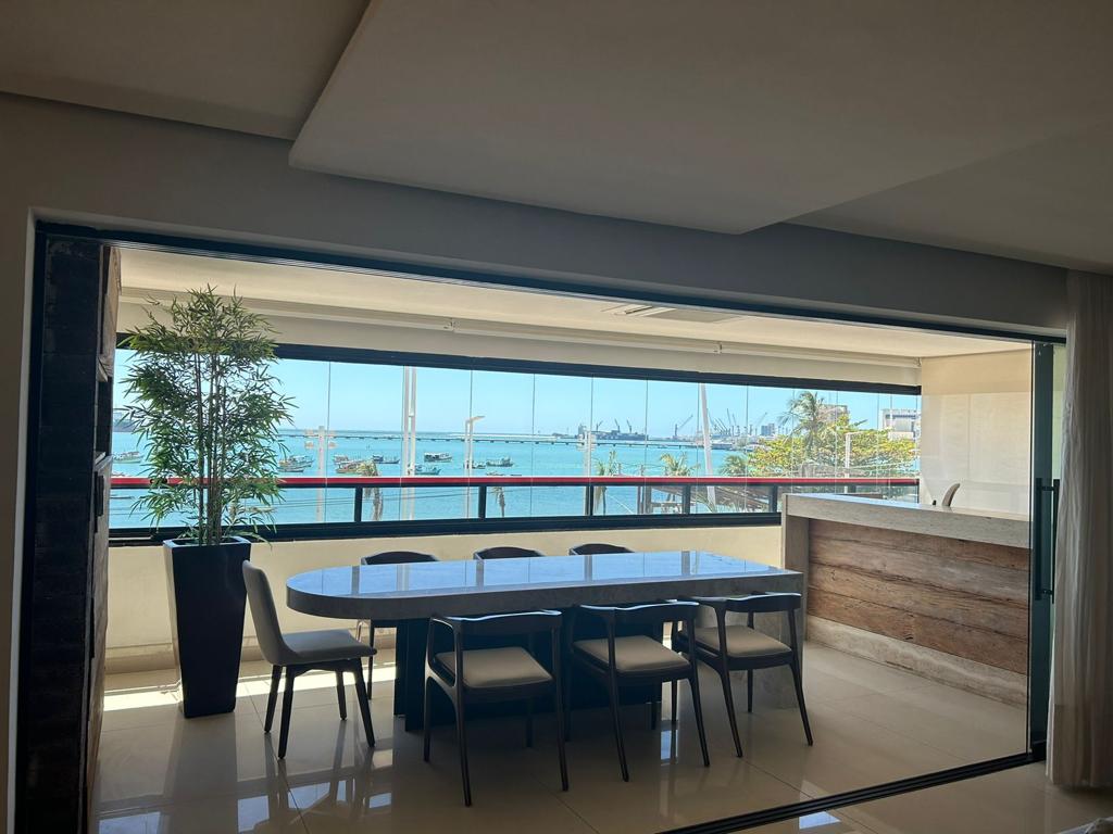 Apartamento com 4 Quartos à Venda, 270 m²em Mucuripe - Fortaleza