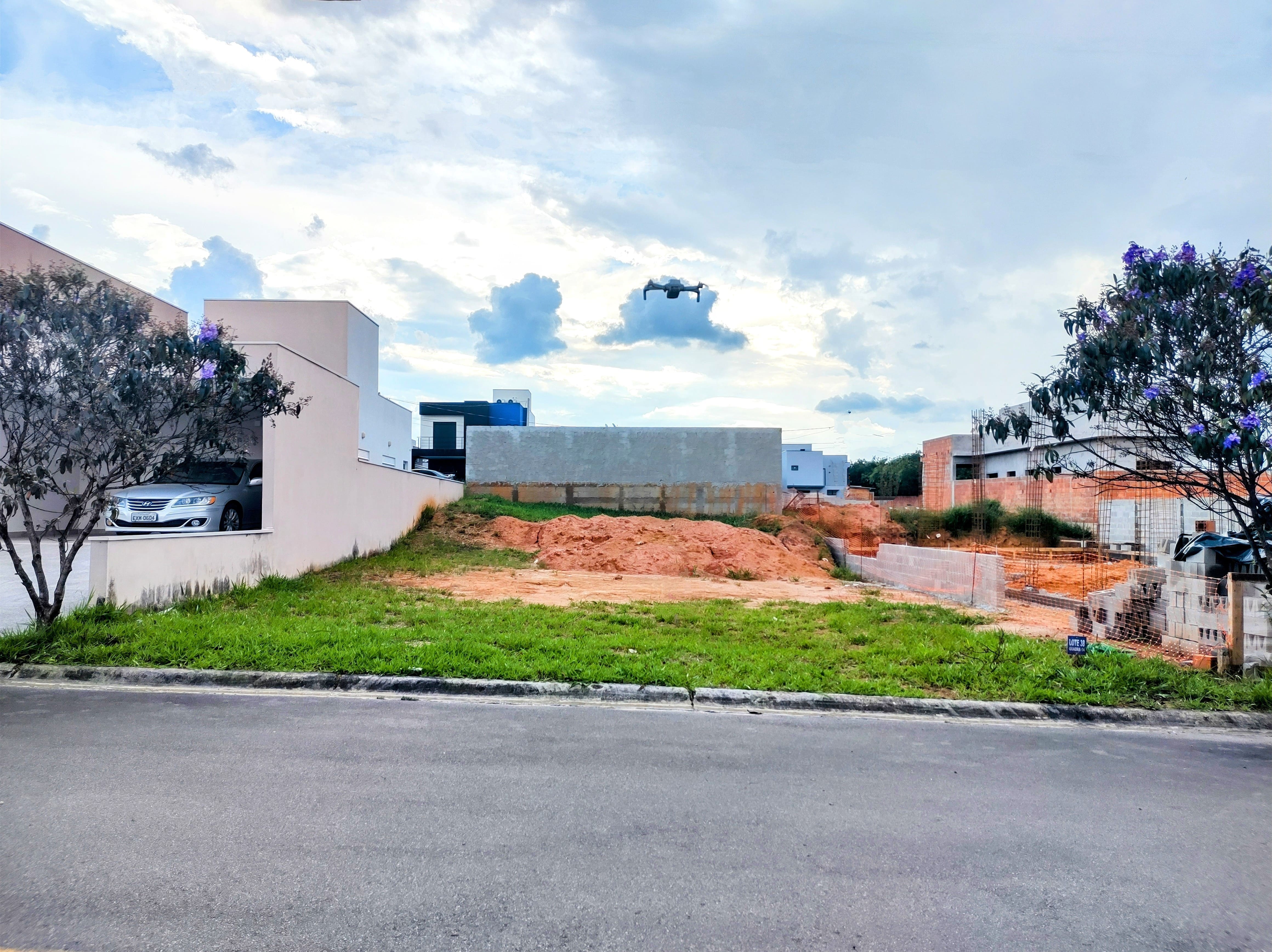 Imagem Terreno à Venda, 300 m²em Jardim Primavera - itupeva