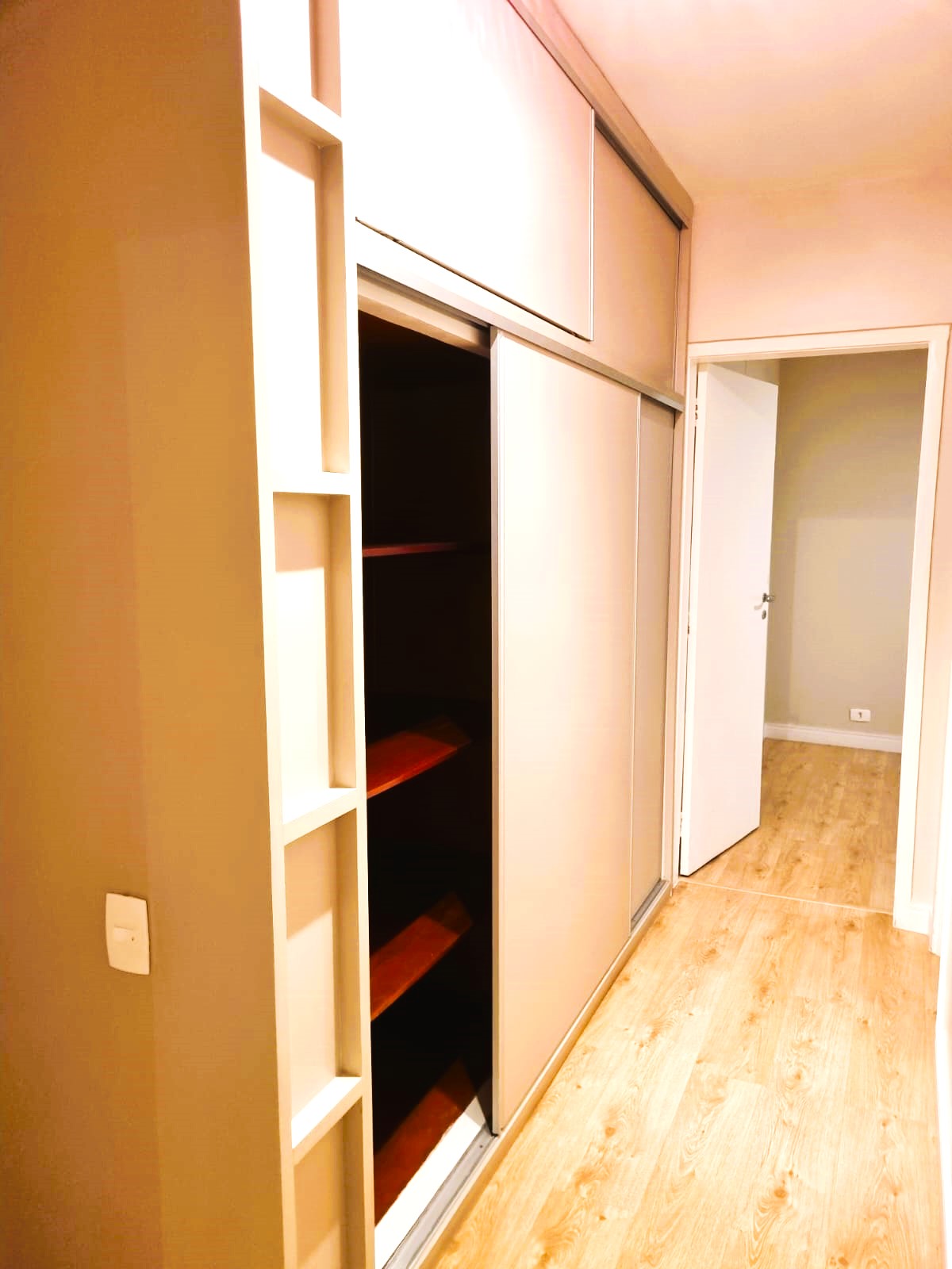 Imagem Apartamento com 3 Quartos à Venda, 170 m²em Itaim Bibi - São Paulo