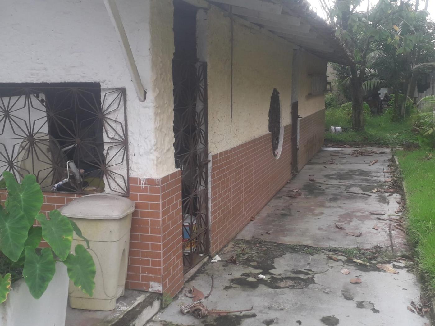 Imagem Casa com 5 Quartos à Venda, 11 m²em Ponta Grossa (Icoaraci) - Belém