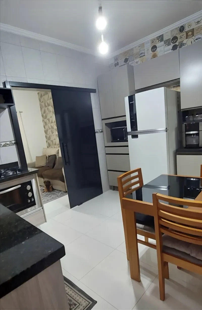 Imagem Casa de Vila com 2 Quartos à Venda, 108 metros em Residencial Colinas - Mogi das Cruzes