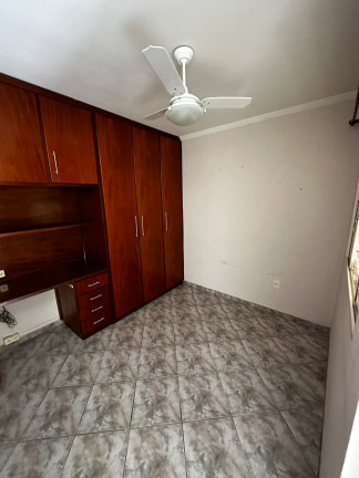 Casa com 3 Quartos à Venda,  em Planalto - Araçatuba