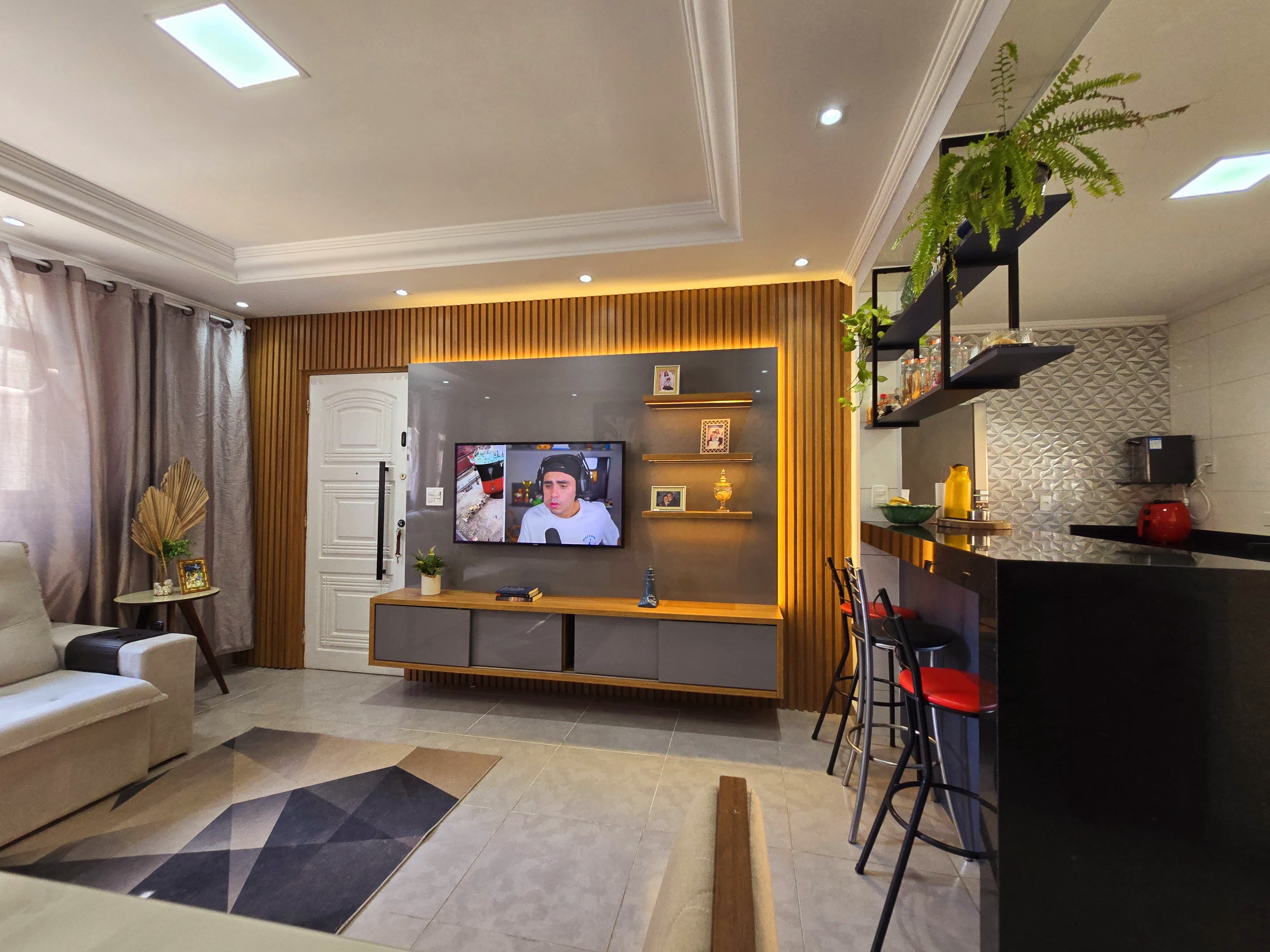 Imagem Apartamento com 2 Quartos à Venda, 75 m²em Ponta da Praia - Santos