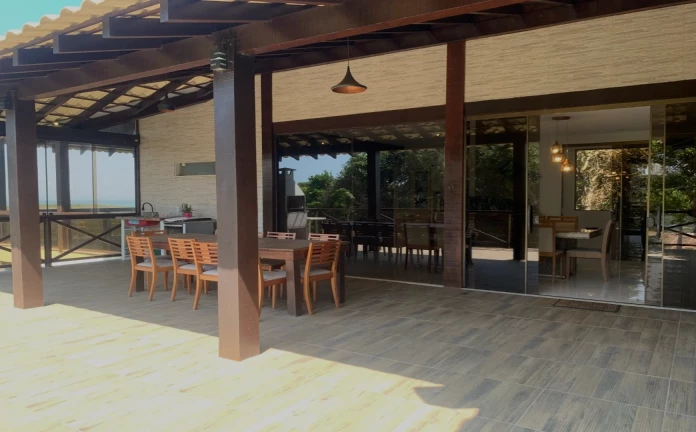 Imagem Casa com 5 Quartos à Venda, 410 m² em Vila Verde - Armação dos Búzios