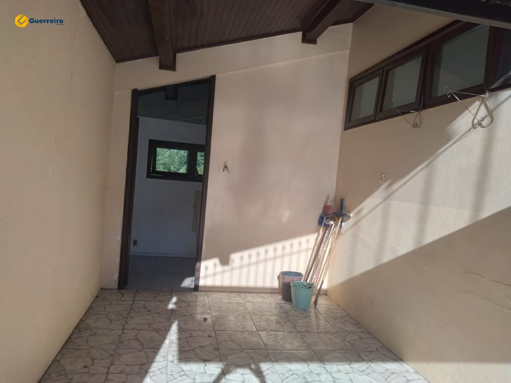 Foto do imóvel: Casa com 3 Quartos à Venda, 190 m² em Trindade - Florianópolis