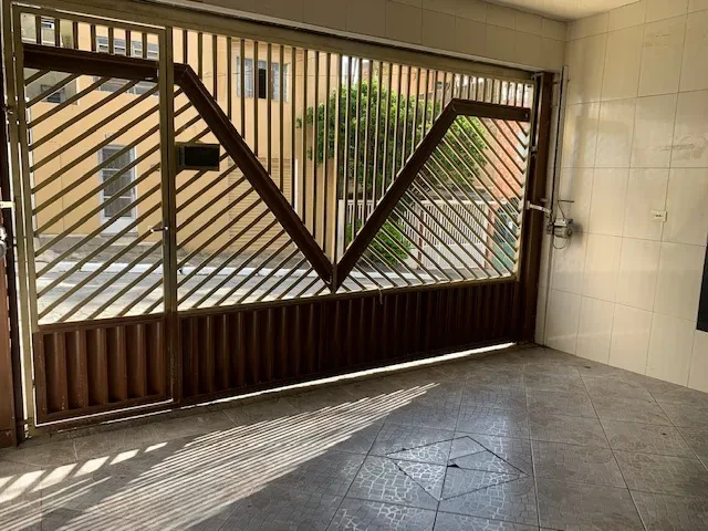 Imagem Casa com 4 Quartos à Venda, 178 m² em Vila Elze - São Paulo