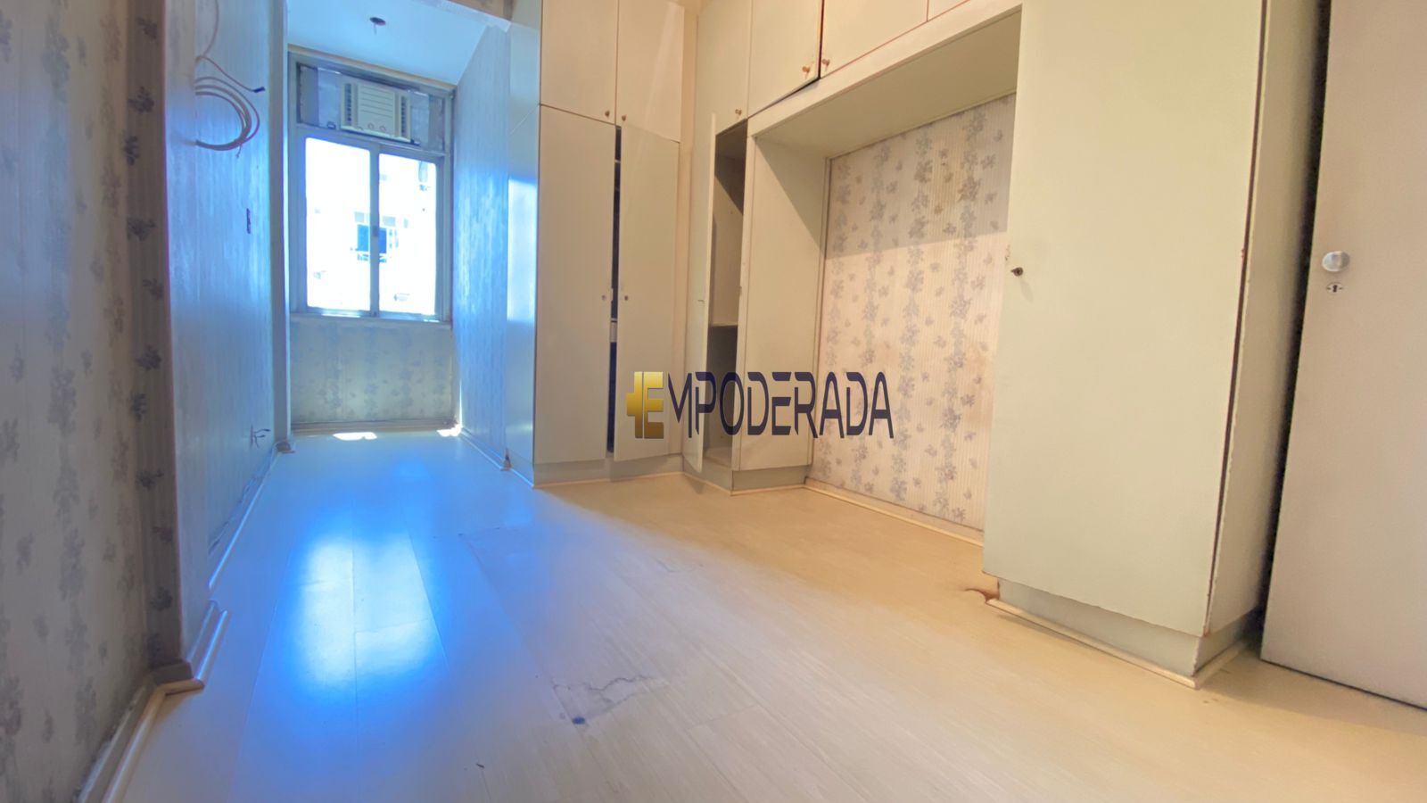 Imagem Apartamento com 2 Quartos à Venda, 70 m² em Copacabana - Rio de Janeiro