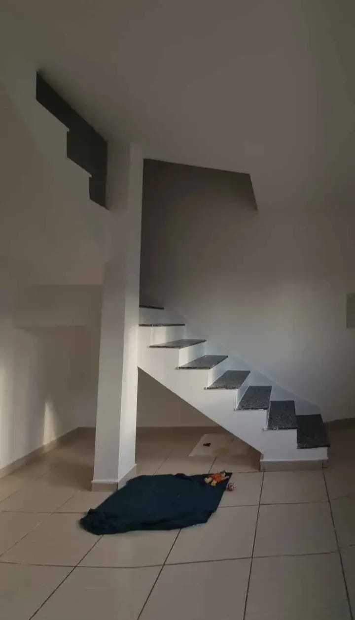 Foto do imóvel: Casa de Condomínio com 2 Quartos à Venda, 77 m²em Água Espraiada (Caucaia do Alto) - Cotia