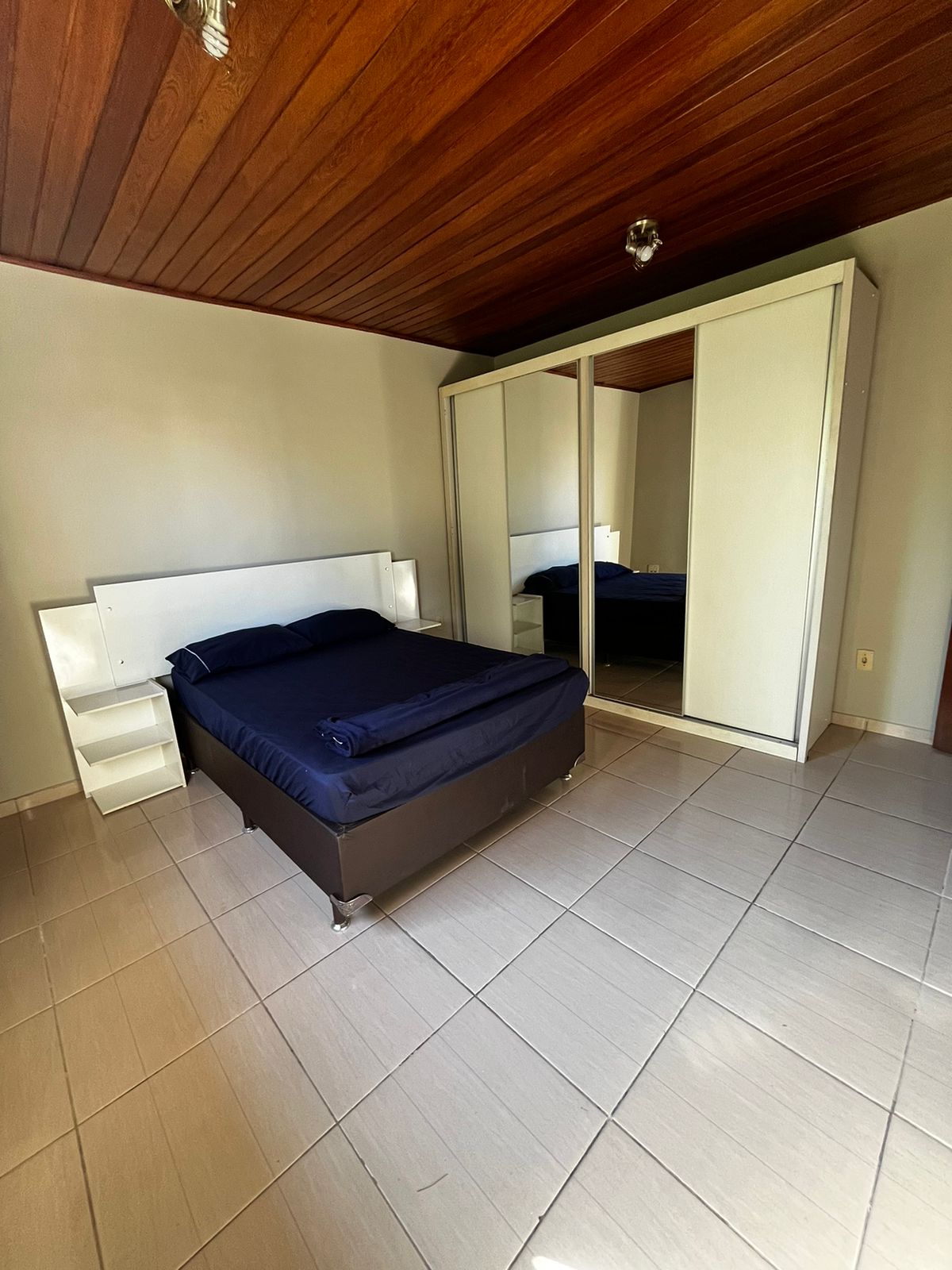 Foto do imóvel: Sobrado com 2 Quartos para Alugar, 70 m² em Sol e Mar - Macaé