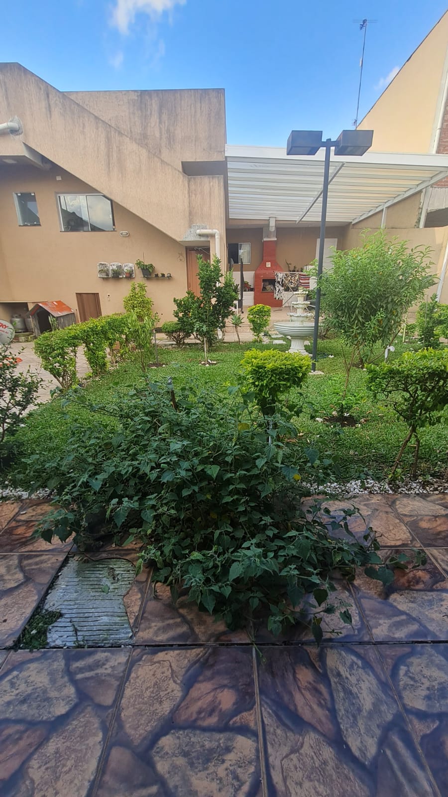 Foto do imóvel: Casa com 3 Quartos à Venda, 400 m² em Portão - Curitiba