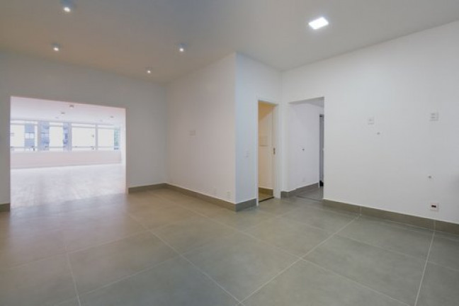 Apartamento com 3 Quartos à Venda, 232 m² em Jardim Paulista - São Paulo