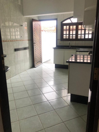 Imagem Casa com 2 Quartos à Venda, 200 m² em Jardim Testae - Guarulhos