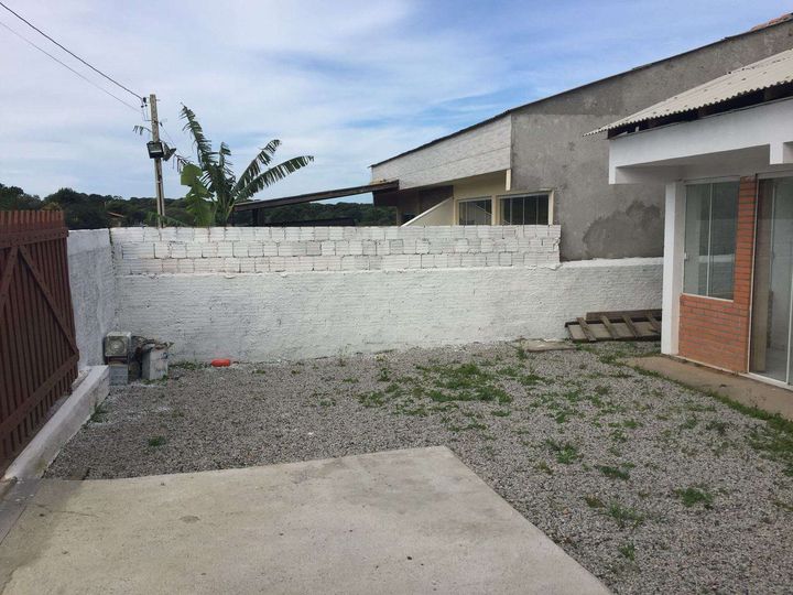 Imagem Casa com 1 Quarto à Venda, 35 m² em São João Do Rio Vermelho - Florianópolis