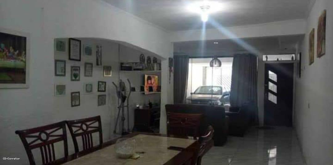 Sobrado com 4 Quartos à Venda, 238 m²em Aliança - Ribeirão Pires