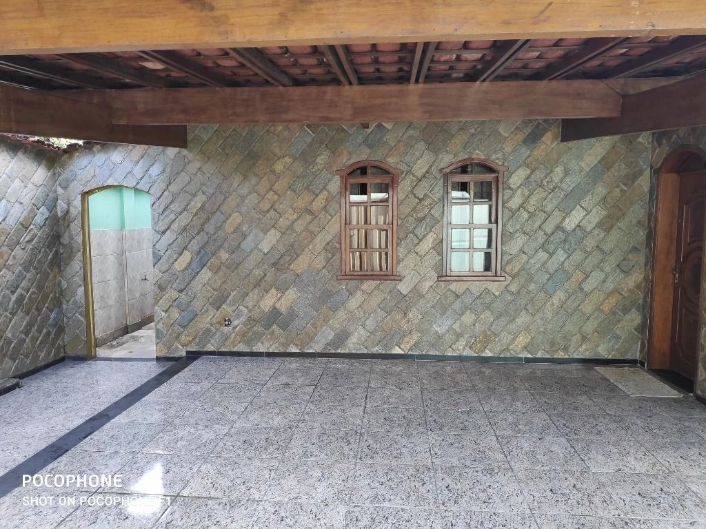 Imagem Casa com 5 Quartos à Venda, 290 m² em Parque Xangri-Lá - Contagem
