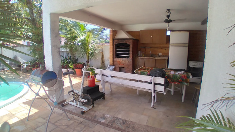 Imagem Casa com 3 Quartos à Venda, 190 m² em Praça Seca - Rio de Janeiro