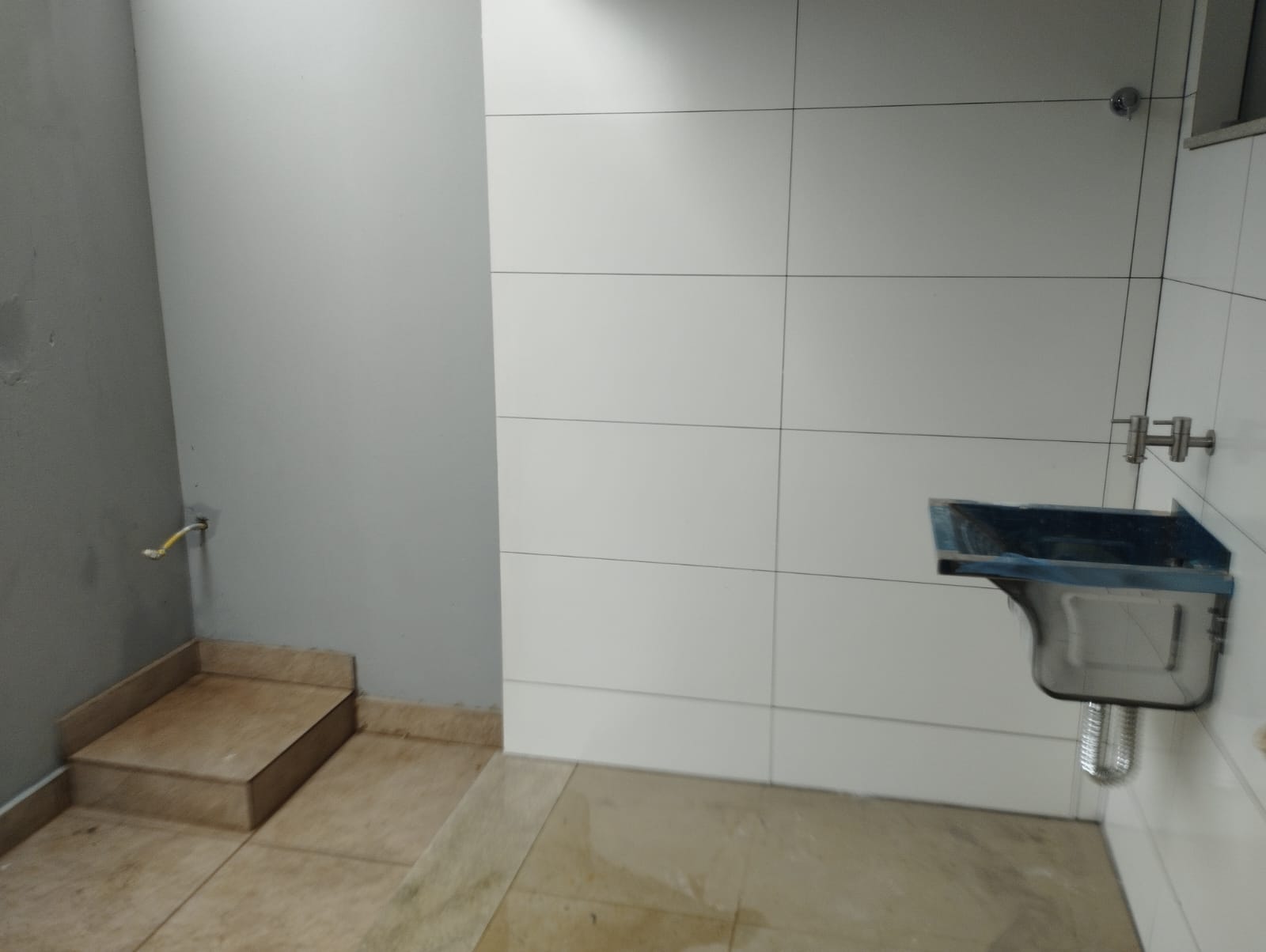 Imagem Casa com 2 Quartos para Alugar, 50 m² em Centro - Rio das Pedras