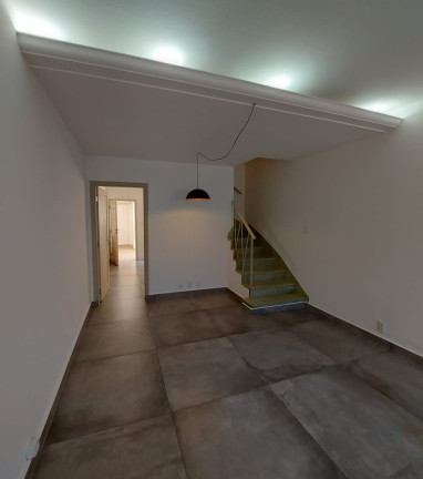 Foto do imóvel: Sobrado com 3 Quartos para Alugar, 90 m²em Pinheiros - São Paulo