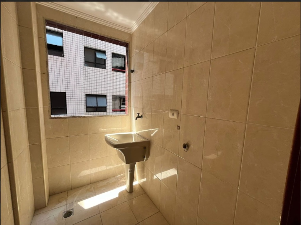 Imagem Apartamento com 2 Quartos à Venda, 82 m² em Guilhermina - Praia Grande
