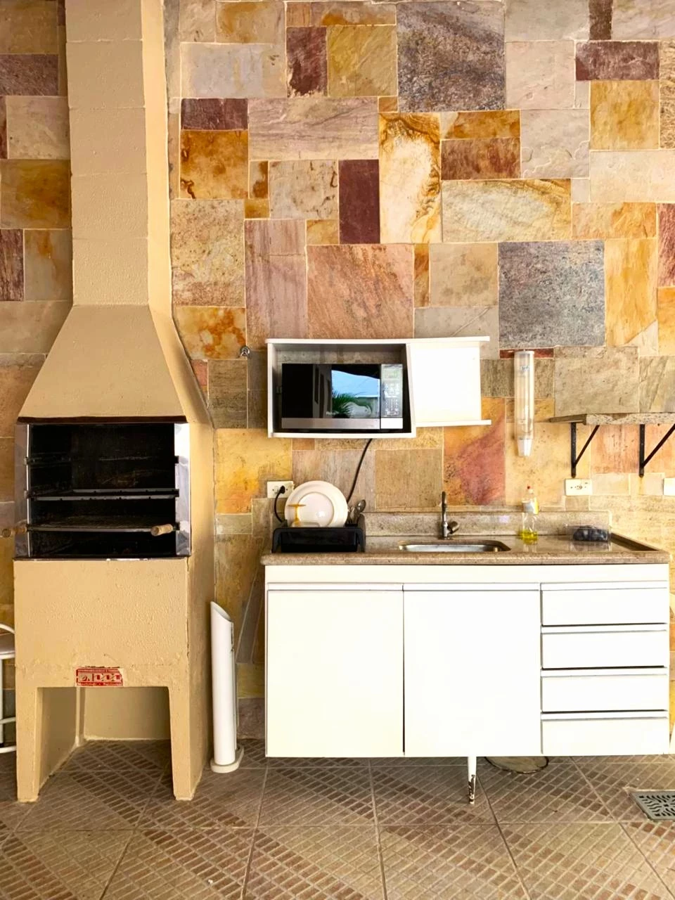 Imagem Apartamento com 3 Quartos à Venda, 129 m² em Pitangueiras - Guarujá