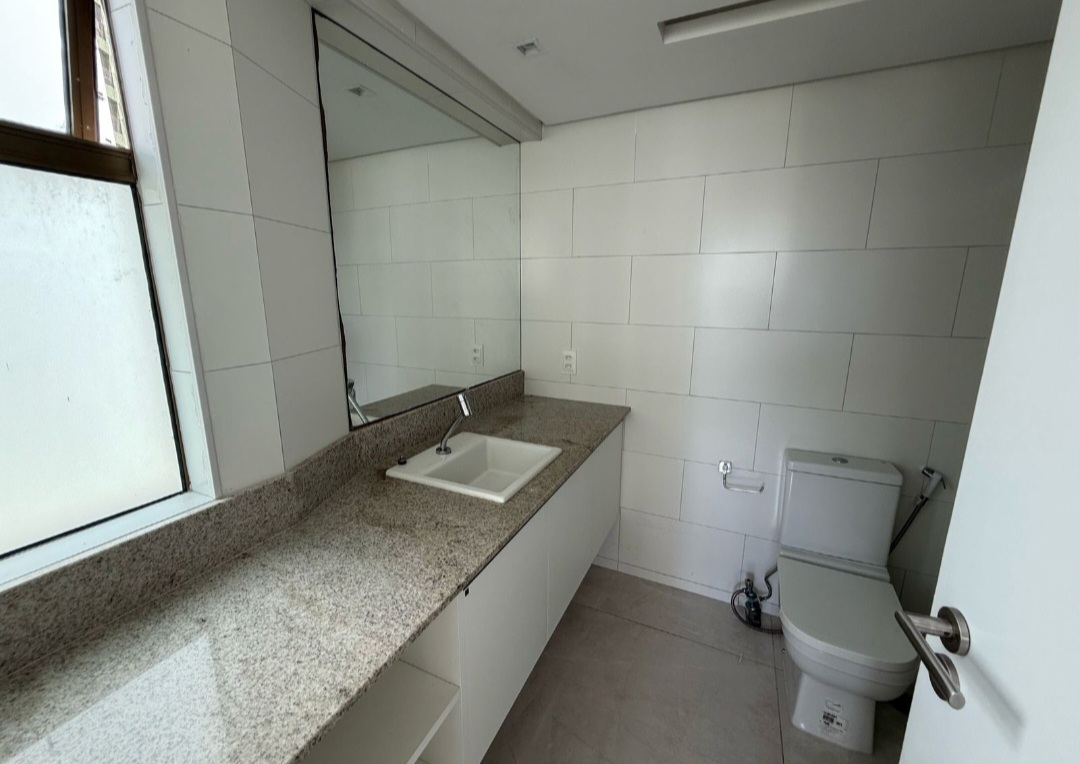 Foto do imóvel: Apartamento com 4 Quartos à Venda ou Locação, 175 m² em Boa Viagem - Recife