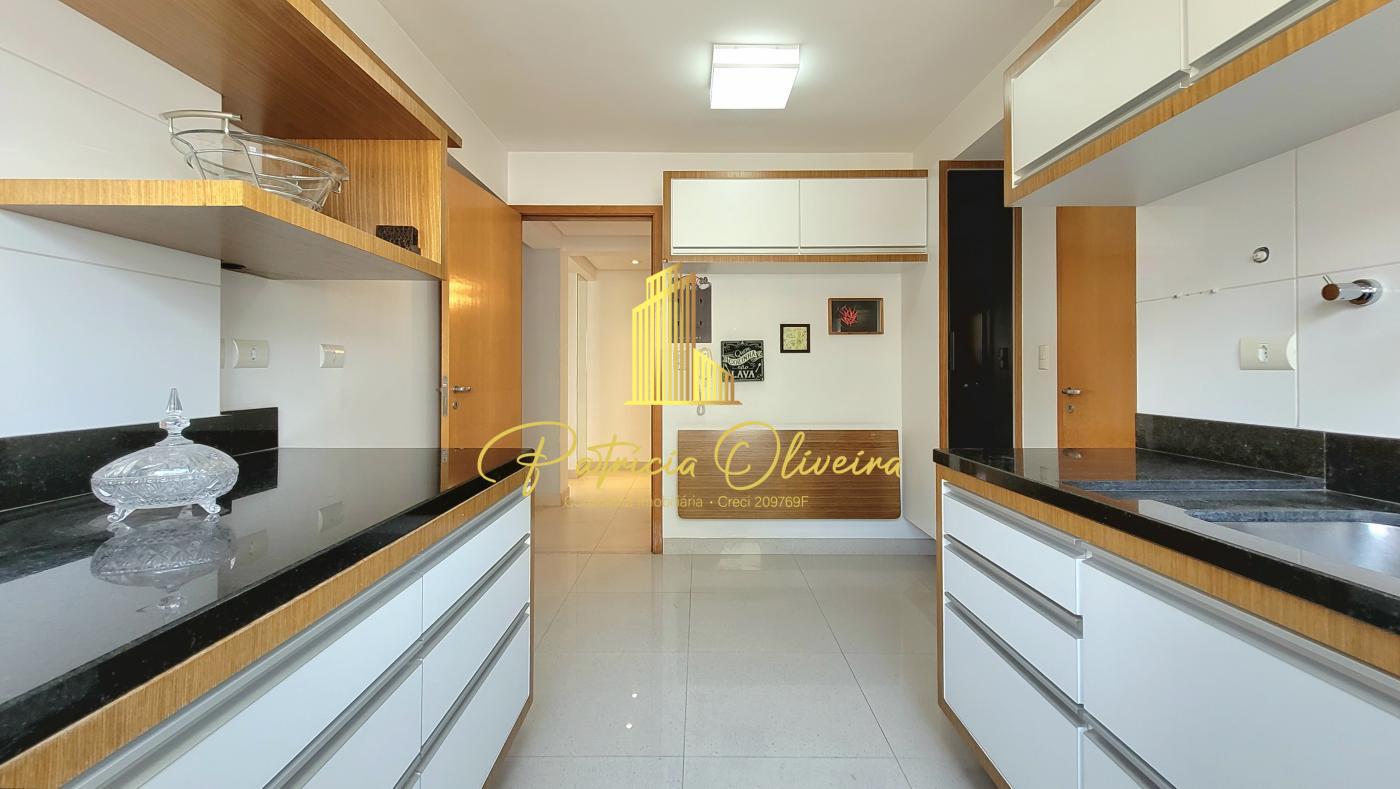 Imagem Apartamento com 3 Quartos à Venda, 153 m²em Campestre - Santo André