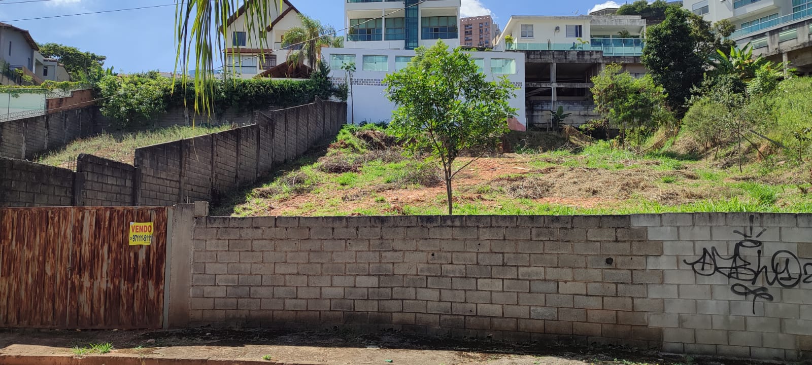 Imagem Terreno à Venda, 791 m²em Estoril - Belo Horizonte