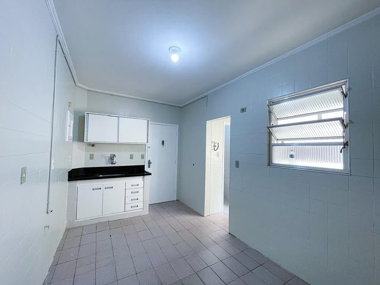 Imagem Apartamento com 3 Quartos à Venda ou Locação, 118 m² em Embaré - Santos