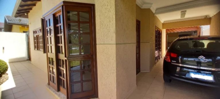Imagem Casa com 4 Quartos à Venda, 132 m² em Aviação - São José dos Pinhais