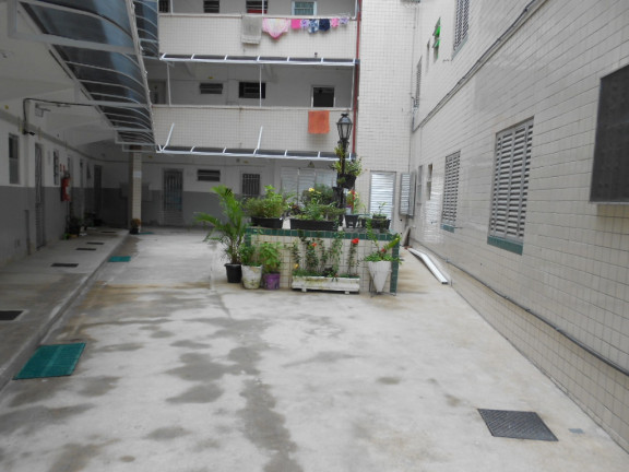 Kitnet com 1 Quarto à Venda, 32 m² em Caiçara - Praia Grande