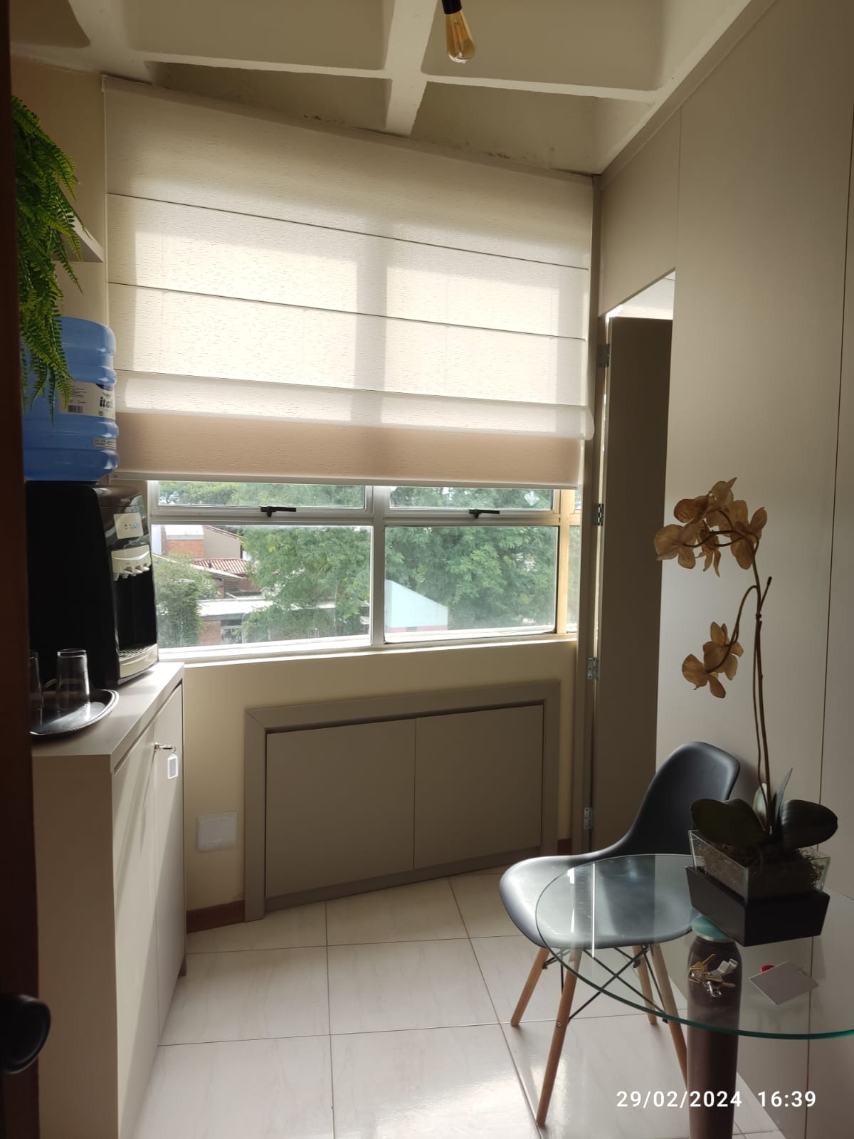 Imagem Sala Comercial à Venda ou Locação, 27 m² em Tristeza - Porto Alegre