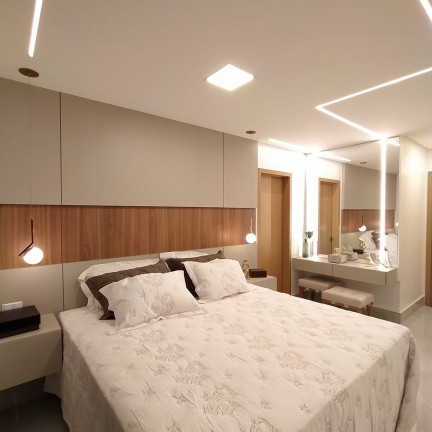 Imagem Casa com 4 Quartos à Venda,  em Jardim Atlântico - Goiânia