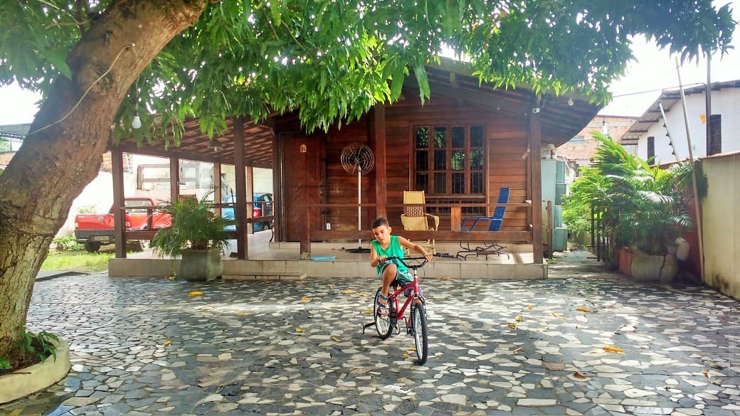 Foto do imóvel: Casa com 6 Quartos à Venda, 280 m²em Adrianópolis - Manaus