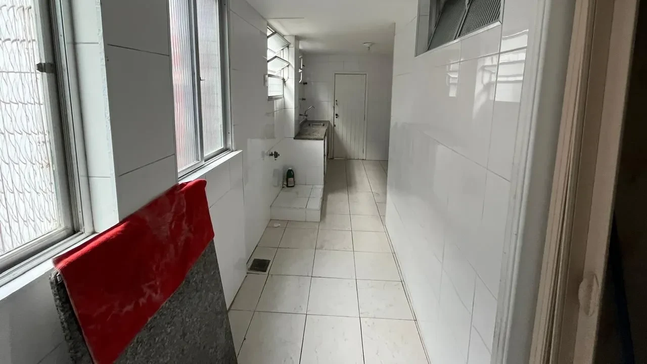 Imagem Apartamento com 2 Quartos à Venda, 90 m² em Aparecida - Santos