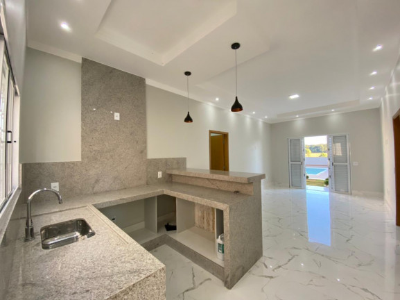 Imagem Casa com 3 Quartos à Venda, 204 m² em Jardim Alvorada - Alfenas