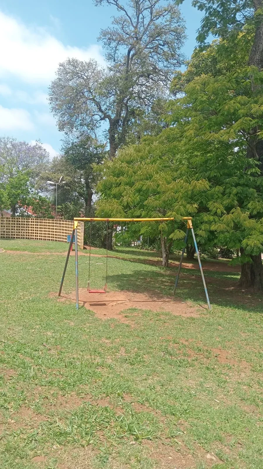 Imagem Casa com 2 Quartos à Venda, 90 metros em Conjunto Residencial do Bosque - Mogi das Cruzes