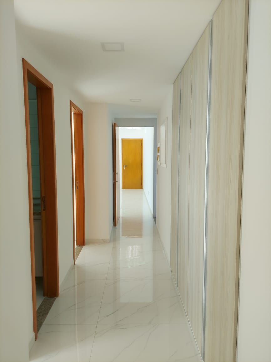 Imagem Apartamento com 4 Quartos à Venda, 126 m² em Pina - Recife