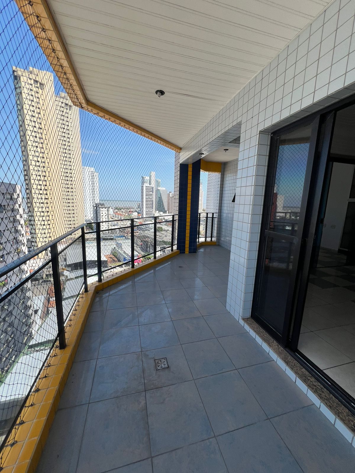 Imagem Apartamento com 3 Quartos à Venda, 150 m²em Umarizal - Belém