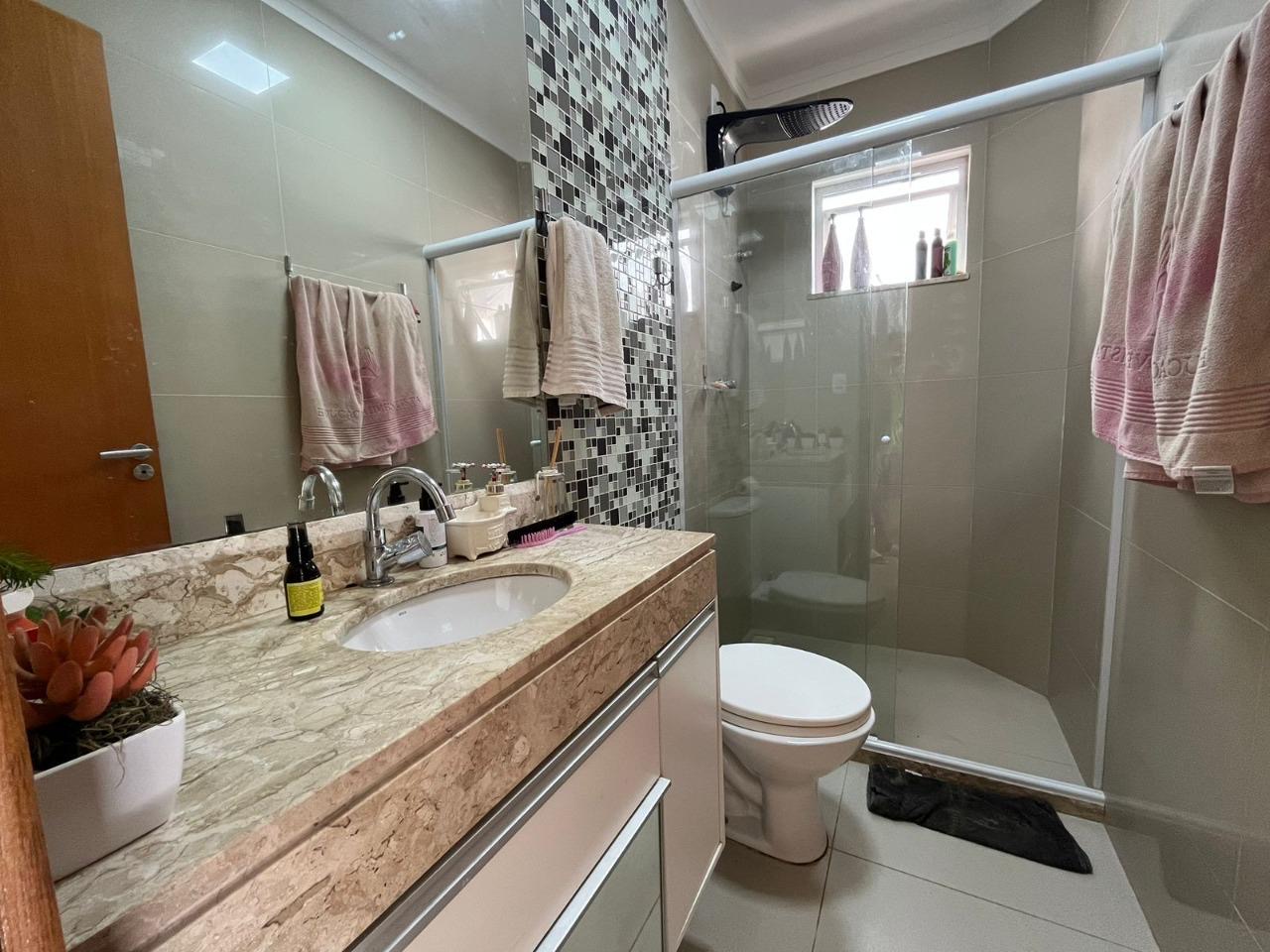 Imagem Casa com 4 Quartos à Venda, 162 m²em Vila Praiana - Lauro de Freitas