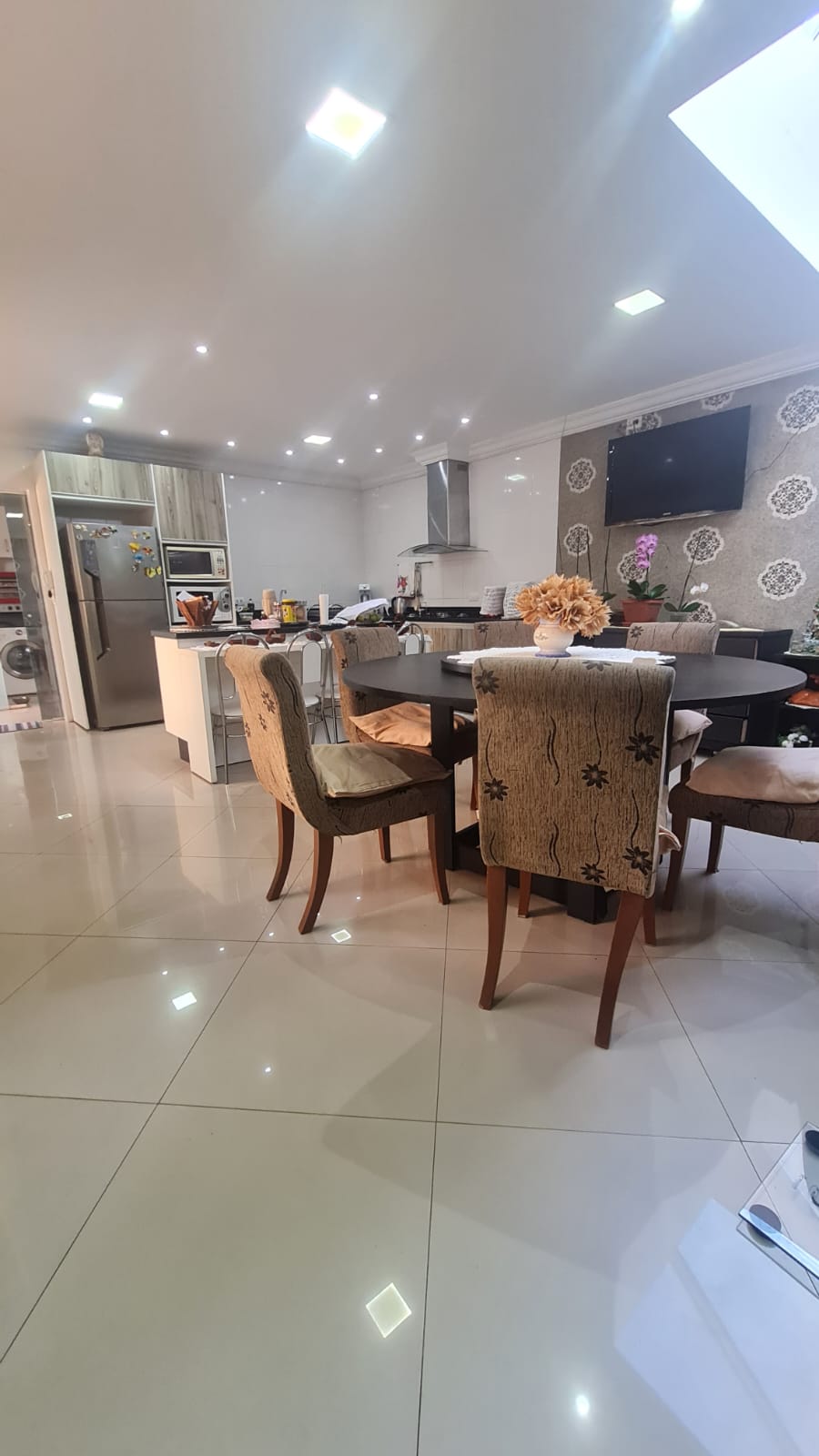 Foto do imóvel: Casa com 3 Quartos à Venda, 400 m² em Portão - Curitiba