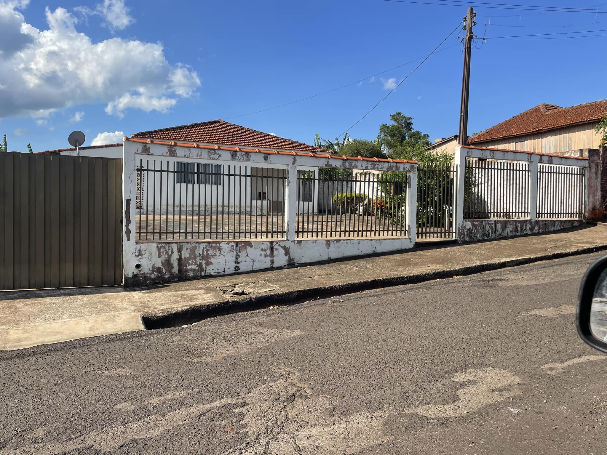 Imagem Casa com 3 Quartos à Venda, 140 m²em Vila Santana - Cambará
