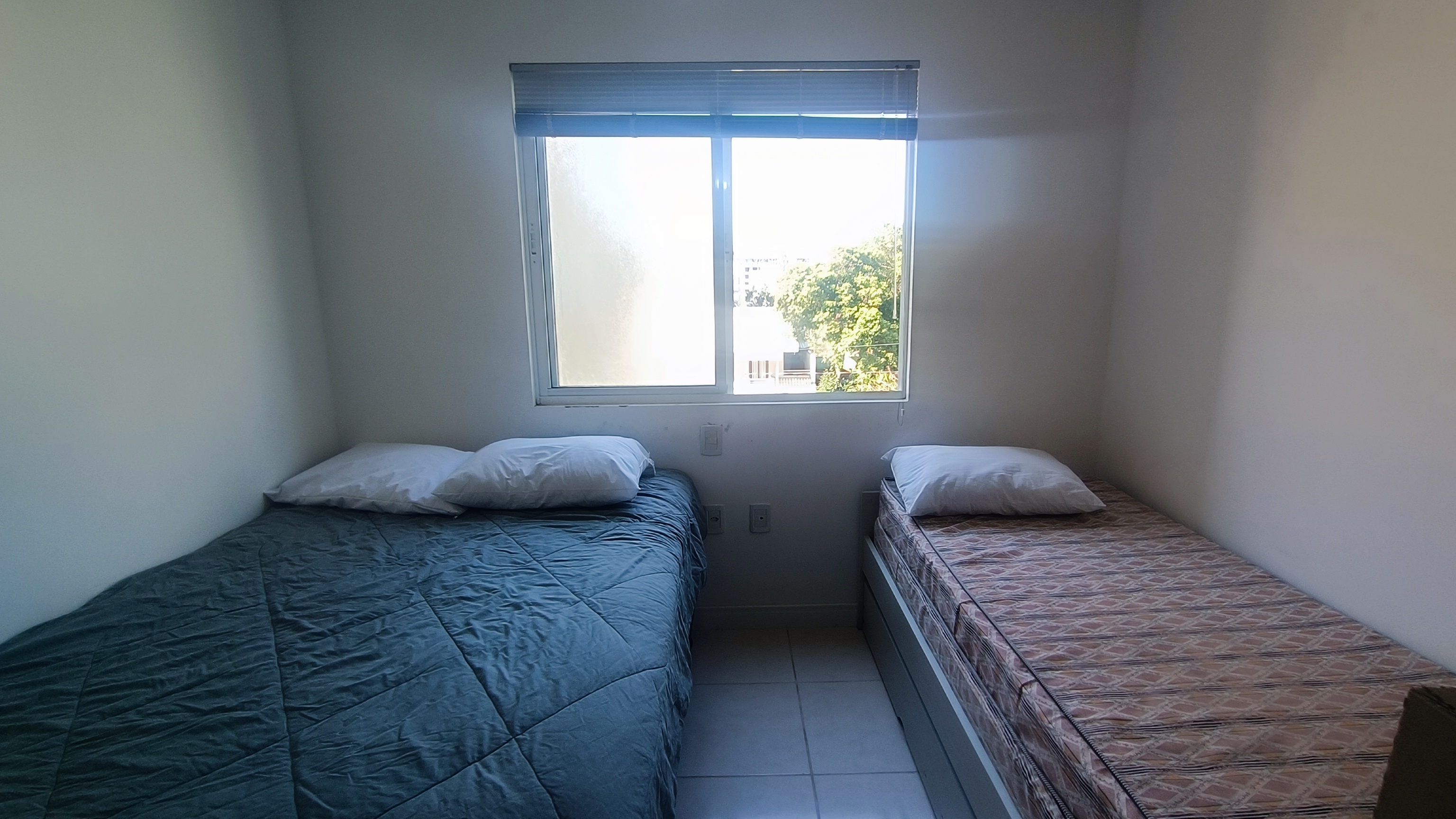 Imagem Apartamento com 2 Quartos à Venda, 77 m²em Bombas - Bombinhas