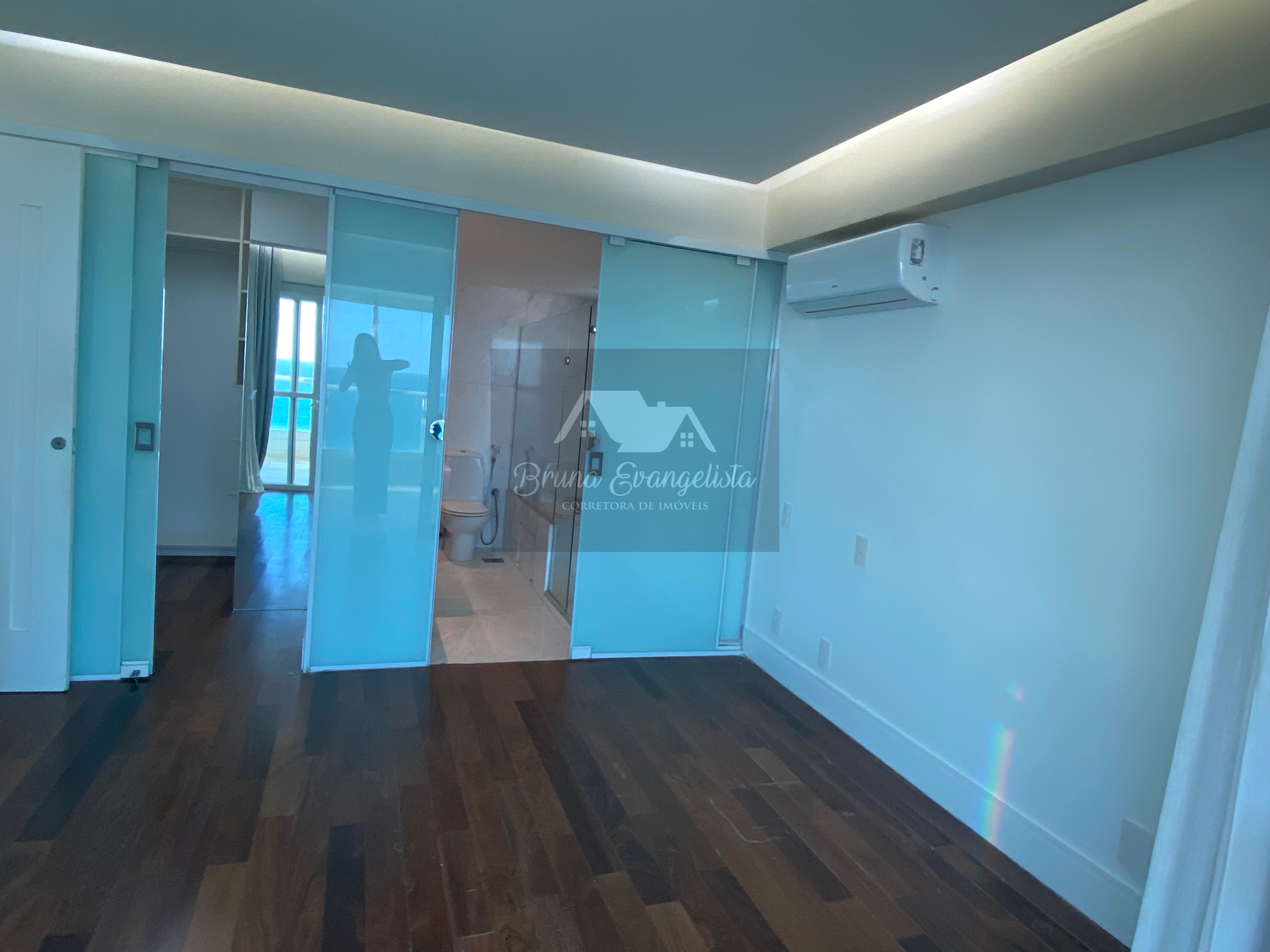 Imagem Apartamento com 2 Quartos à Venda, 128 m² em Ondina - Salvador